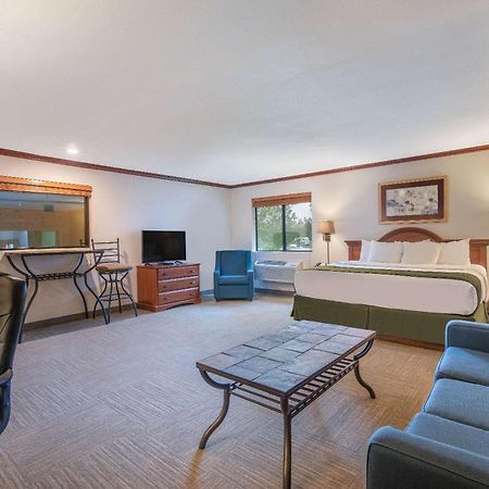 Days Inn By Wyndham Mitchell Sd Zewnętrze zdjęcie