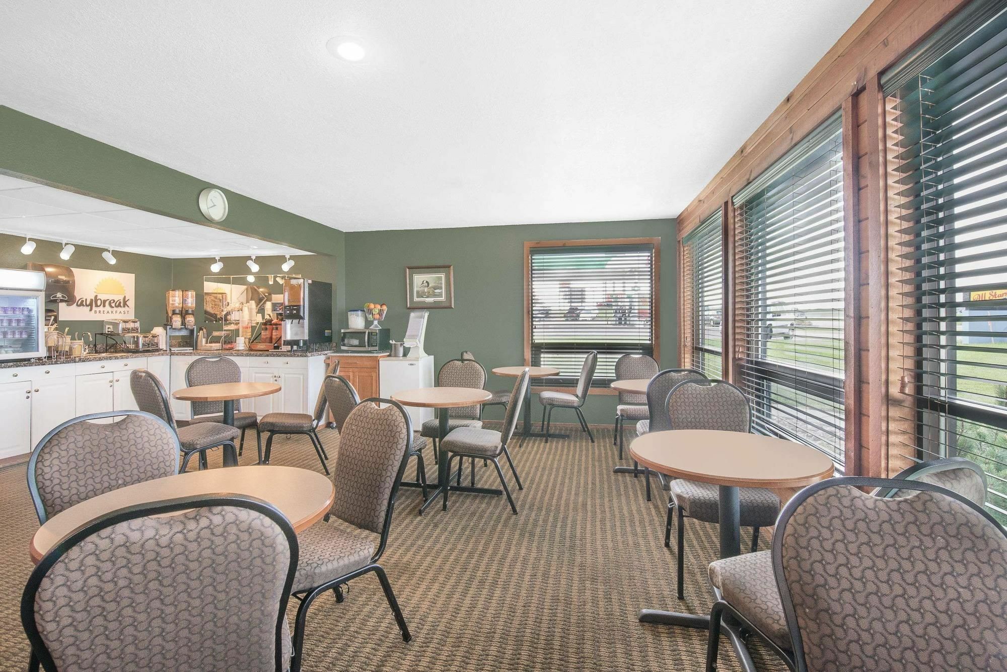 Days Inn By Wyndham Mitchell Sd Zewnętrze zdjęcie